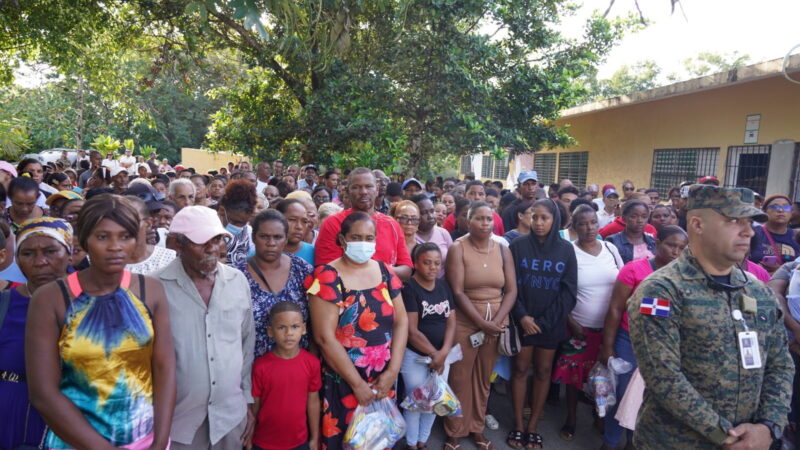 Ministerio de Defensa lleva salud y asistencia social a más de 2,500 personas en Sabana de la Mar