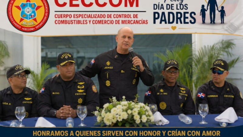 CECCOM reconoce a sus padres con emotivo homenaje por el Día del Padre