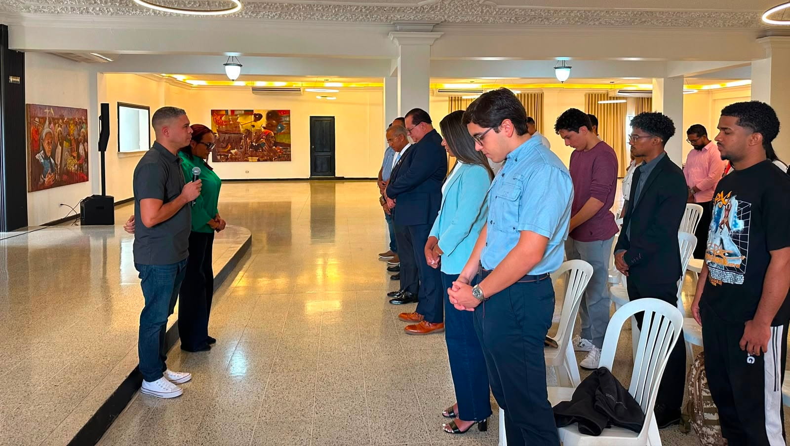 Conferencia «Venture Ready» o “Listo para Emprender” inspira a jóvenes universitarios e hijos de veteranos a emprender con visión global