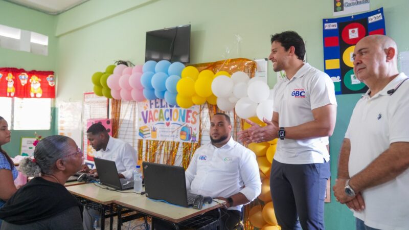 Raymond Rodríguez y Fundación GBC realizan operativo médico que beneficia a más de 400 familias en Las Cuevas de Cevicos
