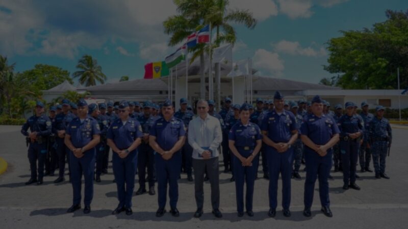 Policía Nacional gradúa a 1,327 estudiantes tras completar capacitación táctica del programa SITAB