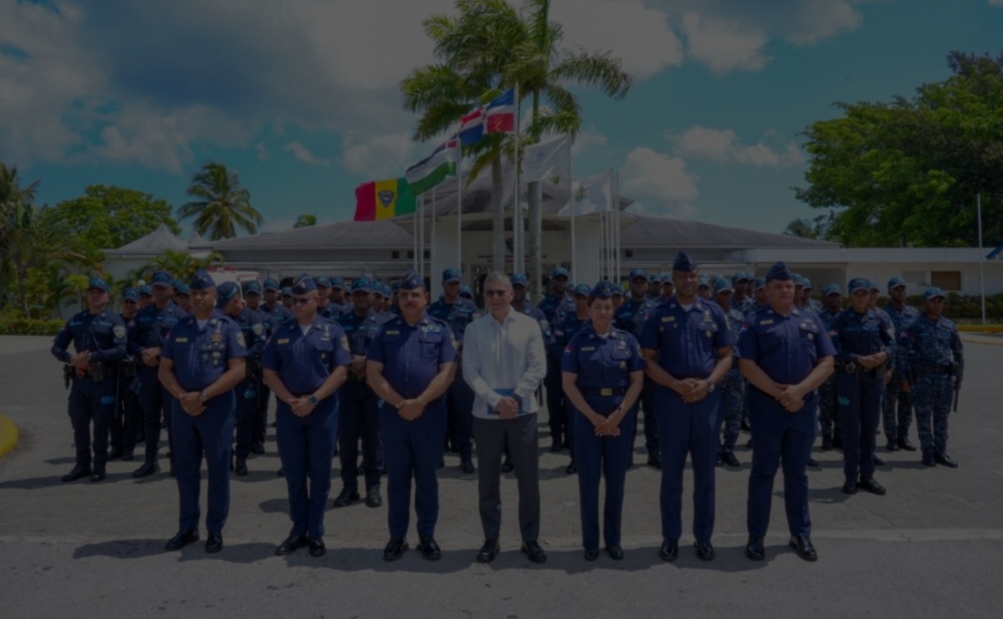 Policía Nacional gradúa a 1,327 estudiantes tras completar capacitación táctica del programa SITAB