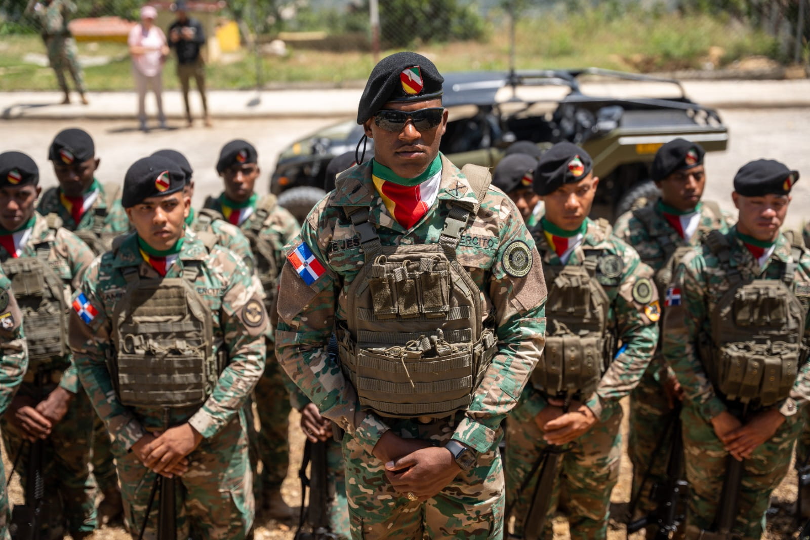 Comandante General del Ejército entrega remozado el puesto militar Aniceto Martínez en Hondo Valle