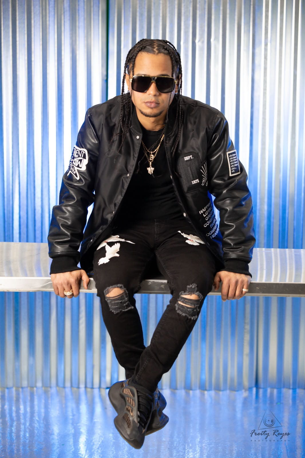 Lil Dollar presenta “Pum Pum”, su nuevo sencillo acompañado de un impactante video musical