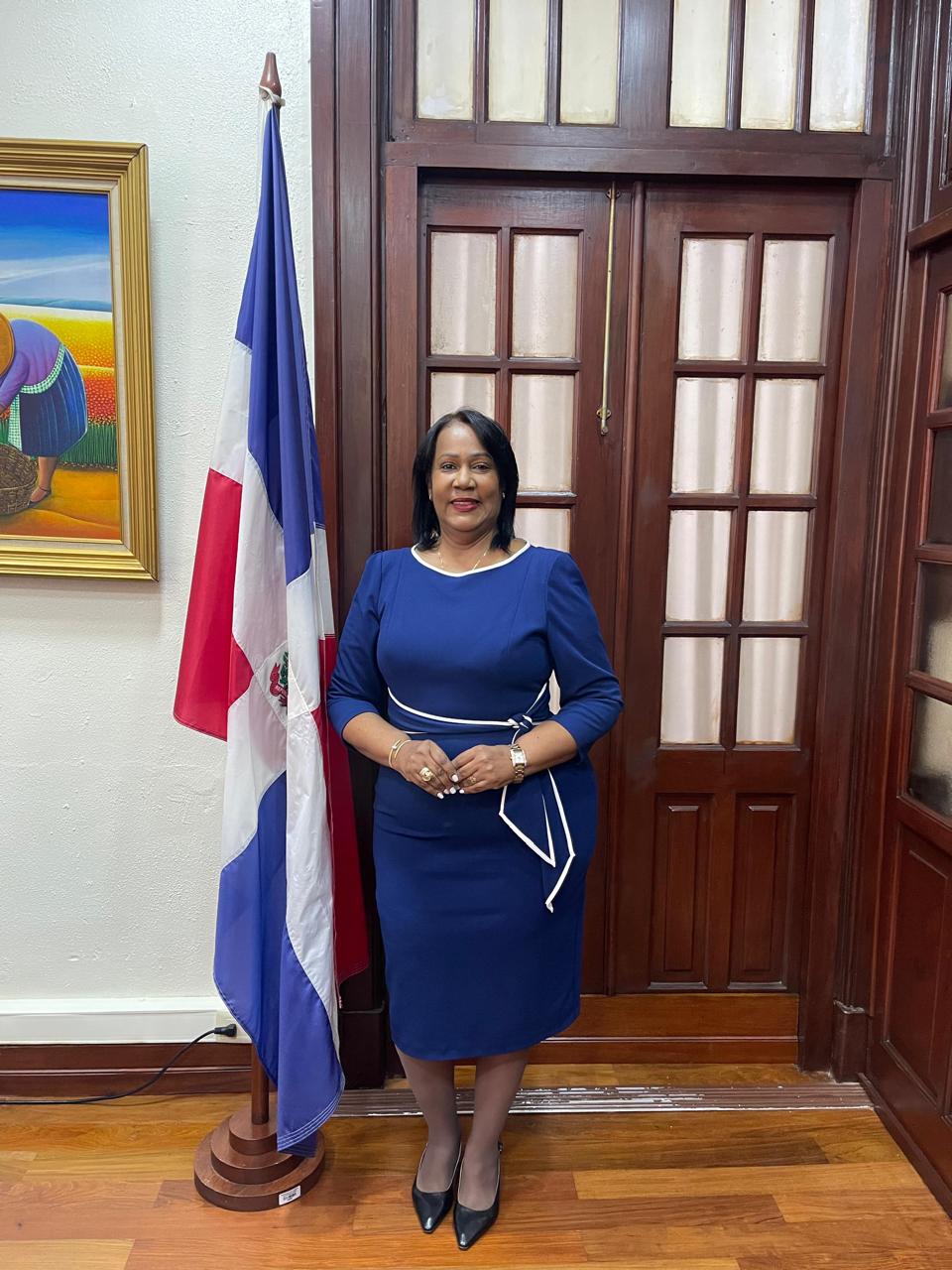Xiomara Guante llega al INAIPI respaldada por una trayectoria de más de 40 años en educación