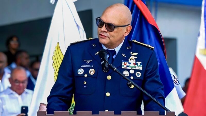 Mayor General Piloto Enmanuel Marcelino Souffront Tamayo asume como Comandante General de la FARD