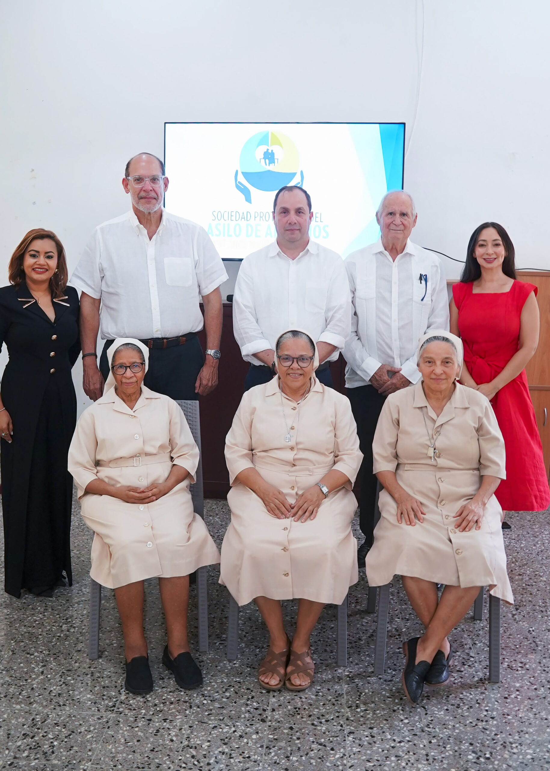 Hogar de Adultos Mayores Antonio M. Claret Presenta nueva Directiva