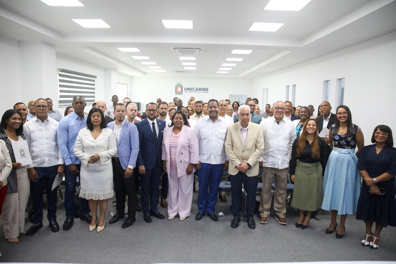 CONADIS y UNICARIBE realizan primer encuentro «Ciudades inclusivas y accesibles» dirigido a autoridades municipales