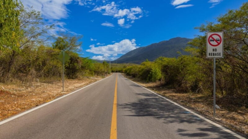 Presidente Luis Abinader inaugura carretera Cabral–Polo y fortalece conexión vial para el desarrollo del sur