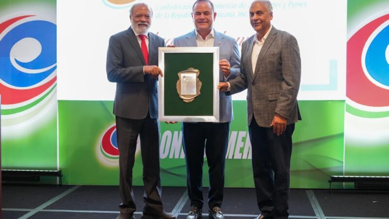 Ministro de Agricultura destaca alianza entre campo y comercio para fortalecer abastecimiento nacional