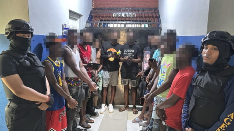 DGM: 3,492 deportados y 3,730 detenidos durante el fin de semana,830 de ellos en provincias de la frontera