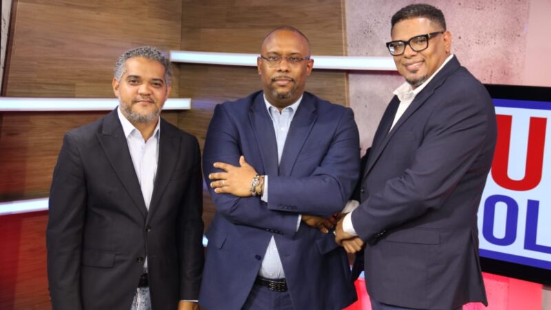 Desde este lunes, periodistas Joel Suero y Melvinson Almánzar estrenan programa Juego Político
