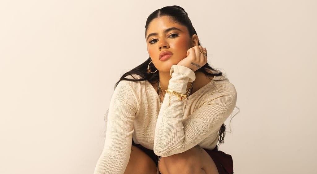 VENEZOLANA MARI LA CARAJITA CELEBRA NOMINACIÓN A PREMIOS JUVENTUD 2026 CON “CHAMITA”