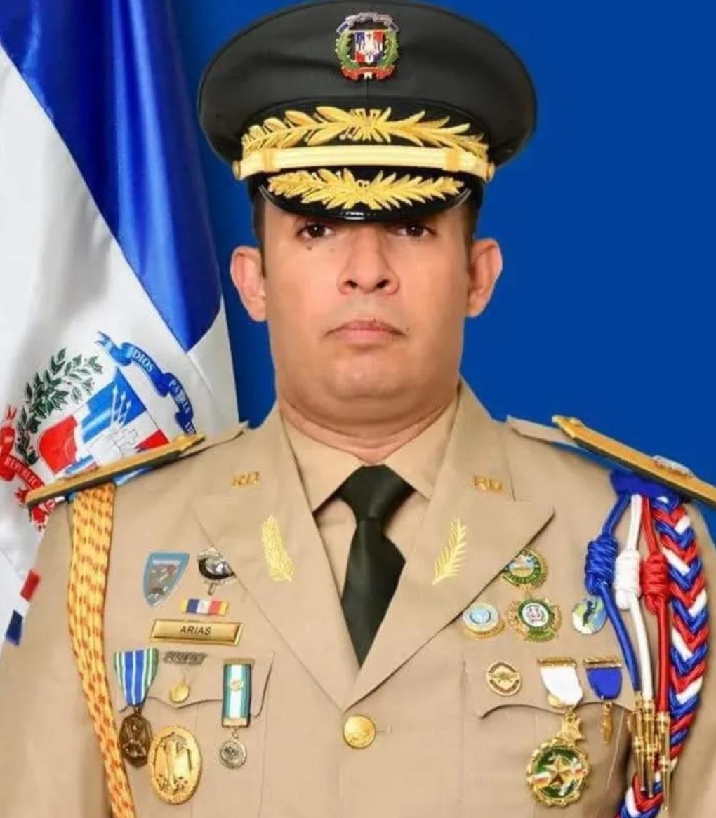 Abinader designa a Jimmy Arias Grullón como nuevo comandante del Ejército