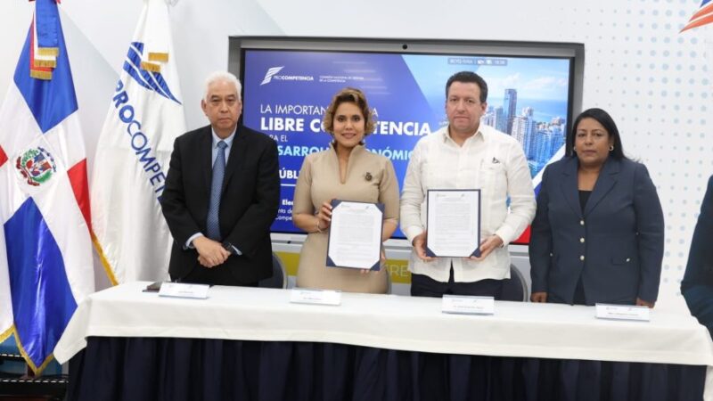 UNICARIBE y ProCompetencia suscriben alianza para fortalecer la cultura de libre competencia en la República Dominicana