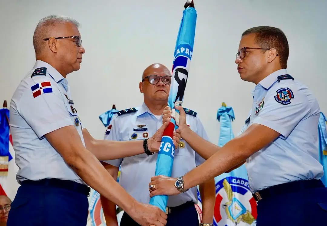 El mayor general piloto Enmanuel M. Souffront Tamayo, FARD, encabezó cambio de mando Dirección de Educación, Capacitación y Entrenamiento “Mayor General Piloto (f) Virgilio U. Sierra Pérez” (DECEFARD)
